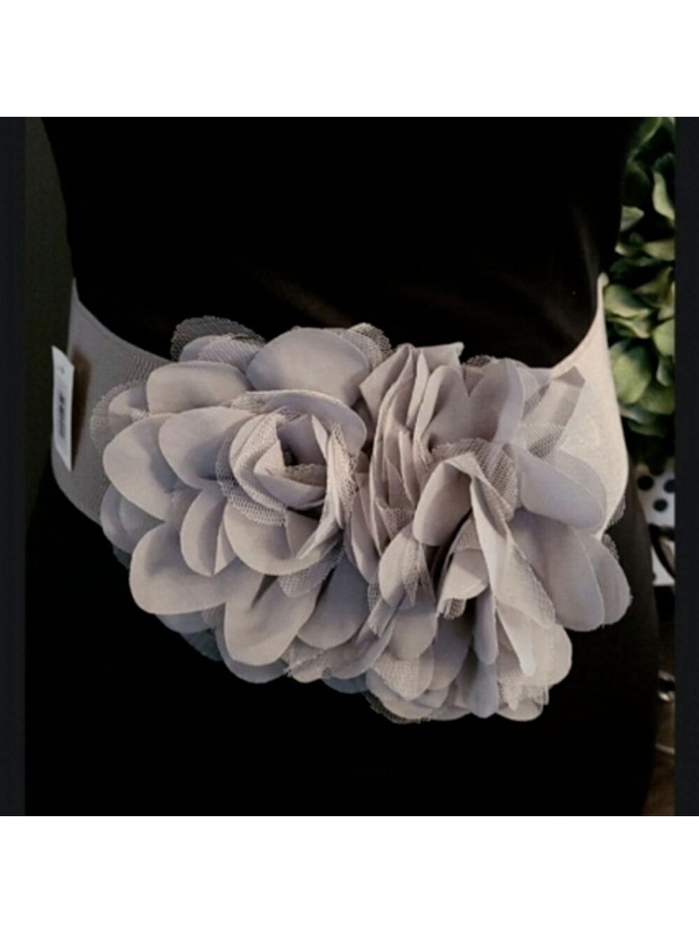 TRÏBE Grey Floral Waist Belt Elastic Stretch Chiffon Flower Statement NWT